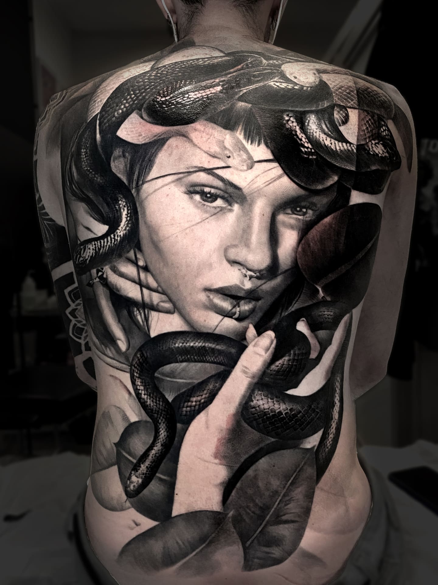 Noa Yanni | Piercing